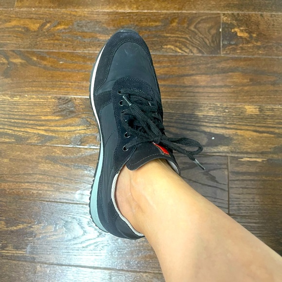 PRADA sneakers - Picture 8 of 11